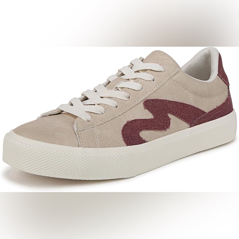 NWT / NIB blowfish Malibu vice sneaker